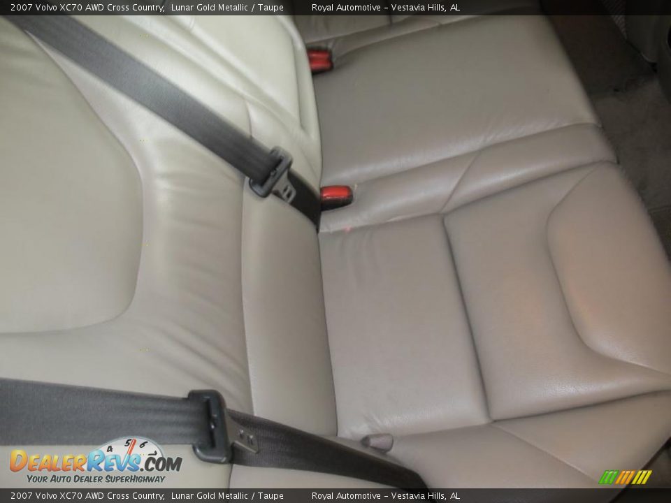 2007 Volvo XC70 AWD Cross Country Lunar Gold Metallic / Taupe Photo #25