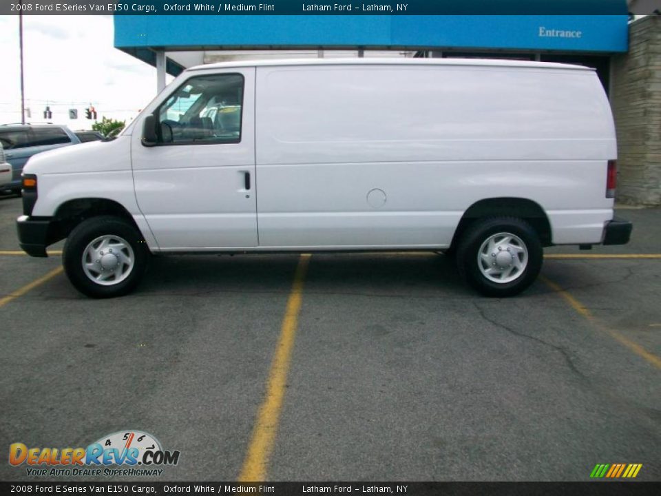 2008 Ford E Series Van E150 Cargo Oxford White / Medium Flint Photo #2