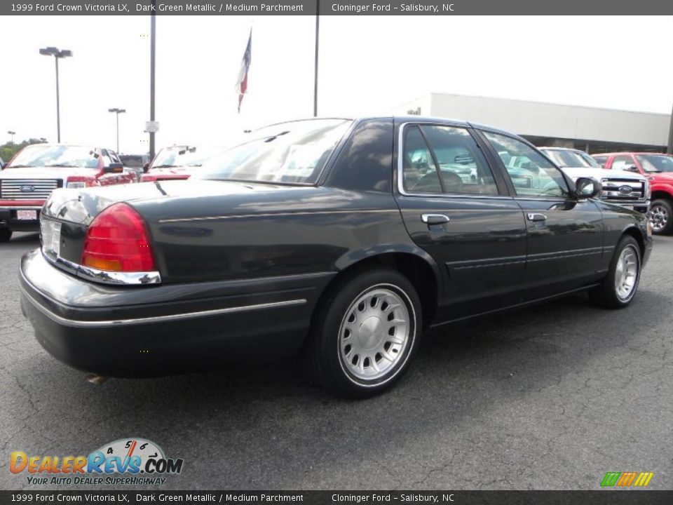 1999 Ford Crown Victoria LX Dark Green Metallic / Medium Parchment Photo #3