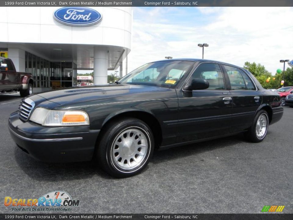 1999 Ford Crown Victoria LX Dark Green Metallic / Medium Parchment Photo #6