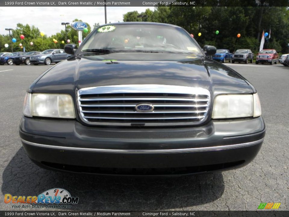 1999 Ford Crown Victoria LX Dark Green Metallic / Medium Parchment Photo #7