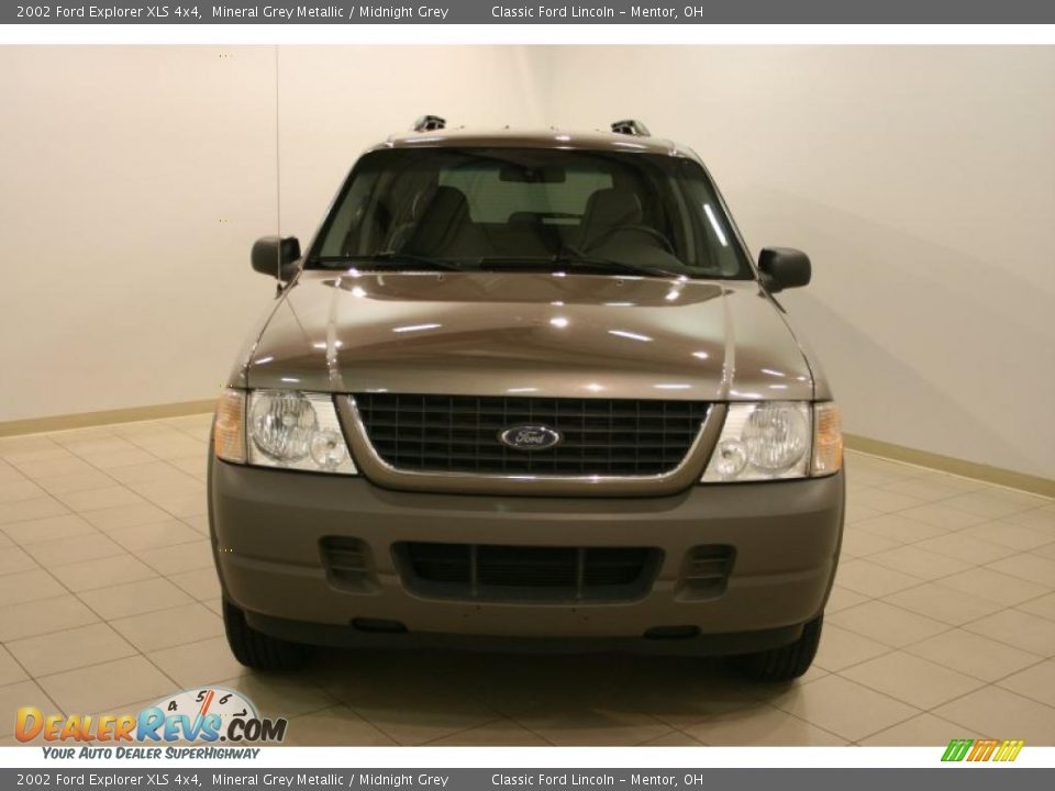 2002 Ford Explorer XLS 4x4 Mineral Grey Metallic / Midnight Grey Photo #2