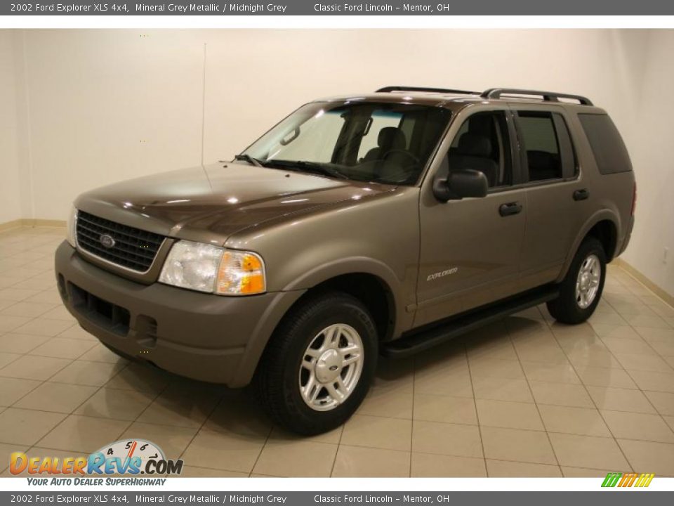 2002 Ford Explorer XLS 4x4 Mineral Grey Metallic / Midnight Grey Photo #3