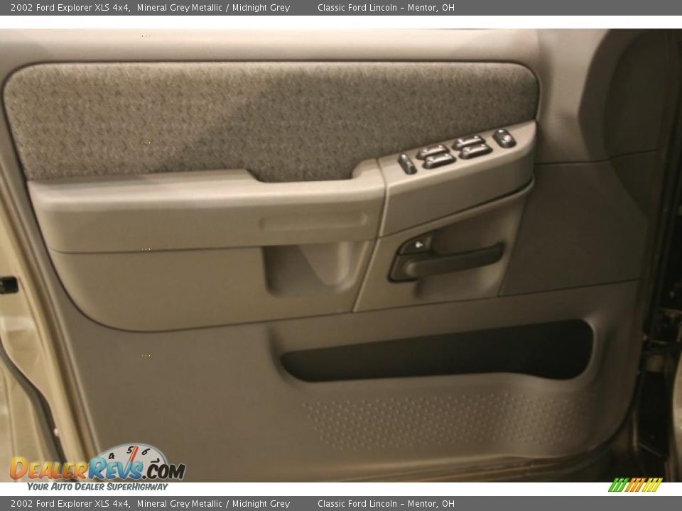 2002 Ford Explorer XLS 4x4 Mineral Grey Metallic / Midnight Grey Photo #8