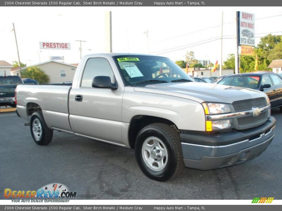 2004 Chevrolet Silverado 1500 Regular Cab Silver Birch Metallic / Medium Gray Photo #1