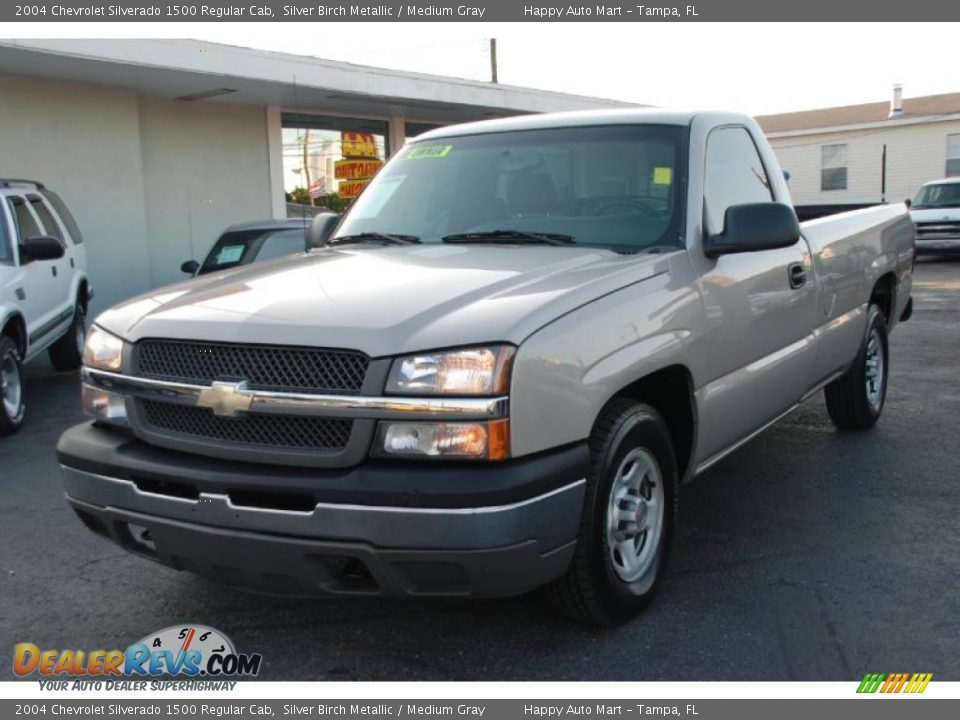 2004 Chevrolet Silverado 1500 Regular Cab Silver Birch Metallic / Medium Gray Photo #7