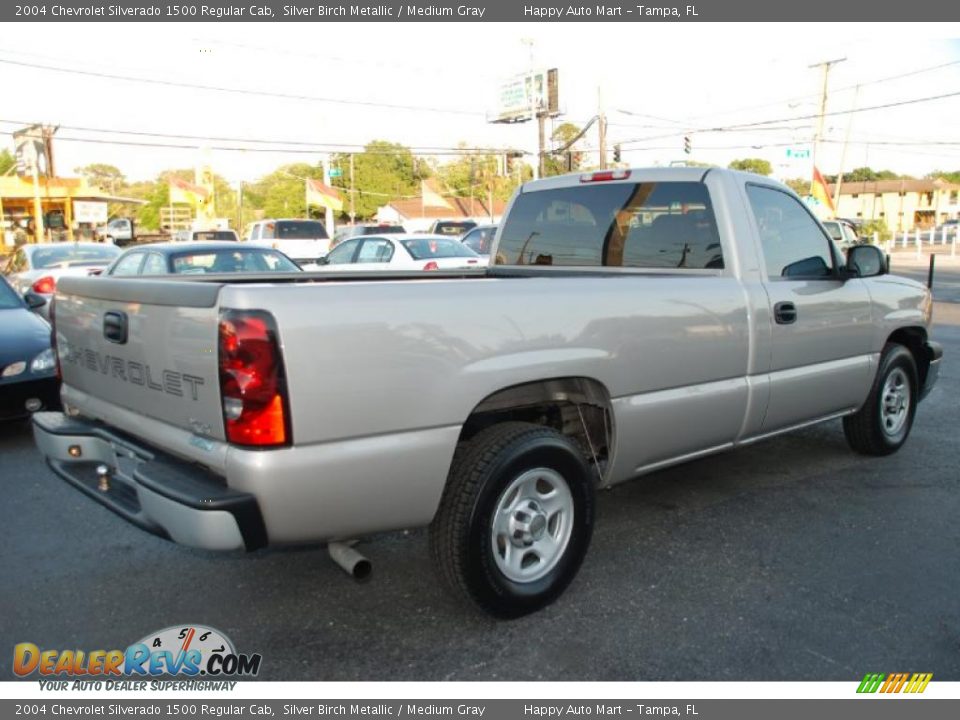 2004 Chevrolet Silverado 1500 Regular Cab Silver Birch Metallic / Medium Gray Photo #8