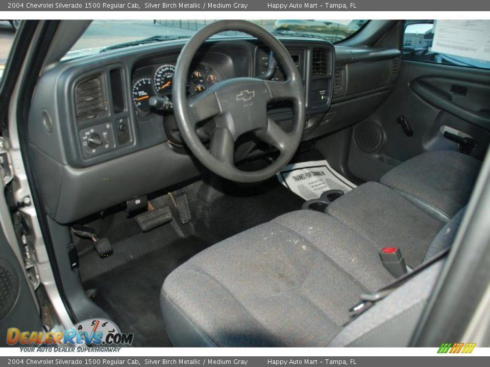 2004 Chevrolet Silverado 1500 Regular Cab Silver Birch Metallic / Medium Gray Photo #16