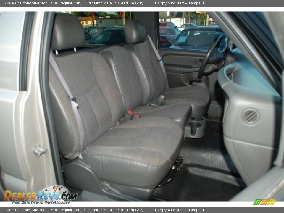 2004 Chevrolet Silverado 1500 Regular Cab Silver Birch Metallic / Medium Gray Photo #20
