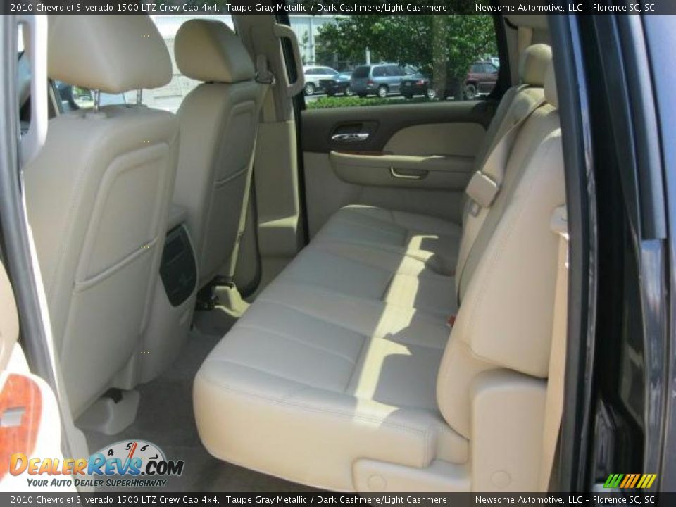 2010 Chevrolet Silverado 1500 LTZ Crew Cab 4x4 Taupe Gray Metallic / Dark Cashmere/Light Cashmere Photo #5