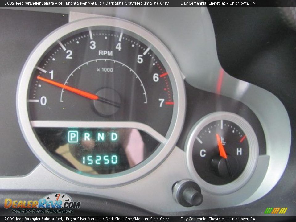 2009 Jeep Wrangler Sahara 4x4 Bright Silver Metallic / Dark Slate Gray/Medium Slate Gray Photo #9