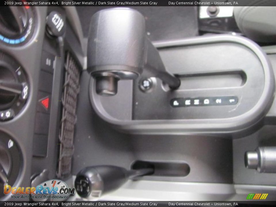 2009 Jeep Wrangler Sahara 4x4 Bright Silver Metallic / Dark Slate Gray/Medium Slate Gray Photo #11