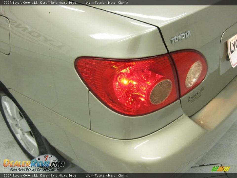 2007 Toyota Corolla LE Desert Sand Mica / Beige Photo #10