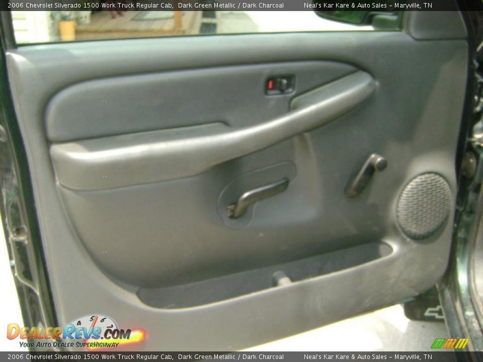 2006 Chevrolet Silverado 1500 Work Truck Regular Cab Dark Green Metallic / Dark Charcoal Photo #10