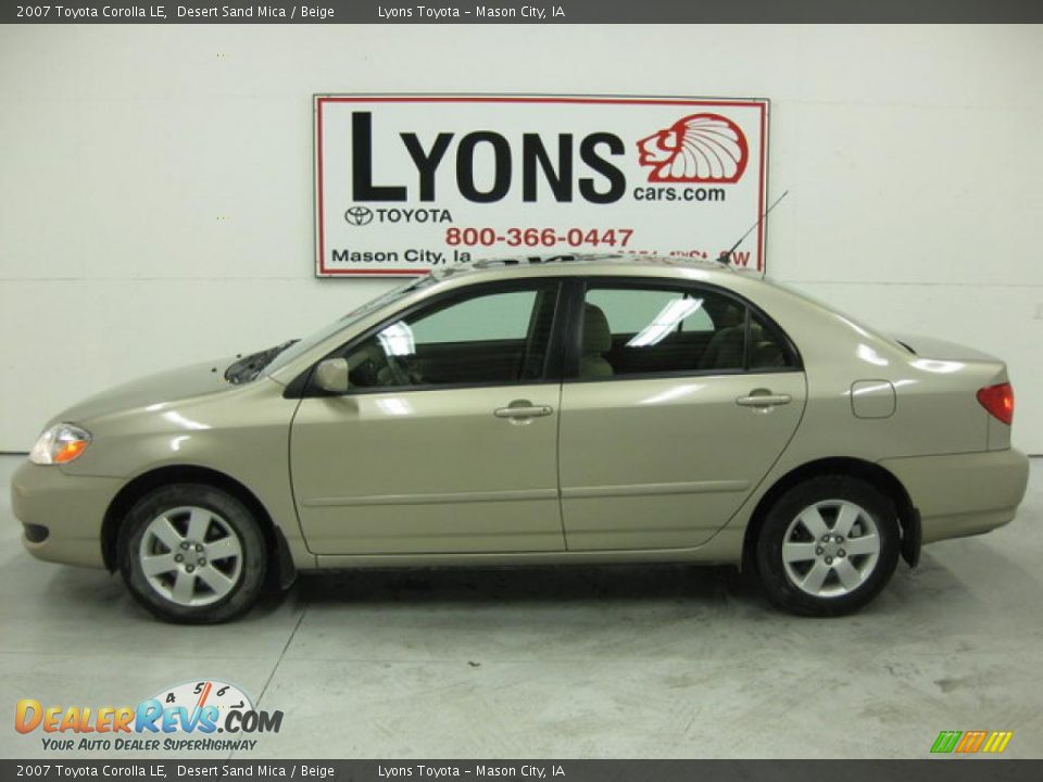 2007 Toyota Corolla LE Desert Sand Mica / Beige Photo #28