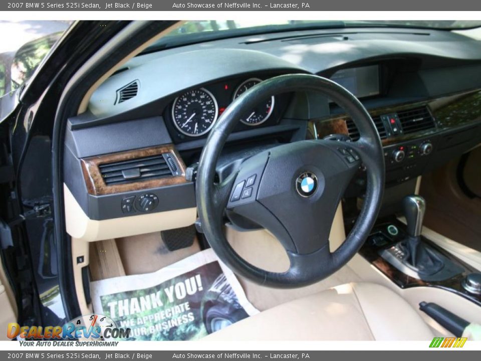 2007 BMW 5 Series 525i Sedan Jet Black / Beige Photo #11