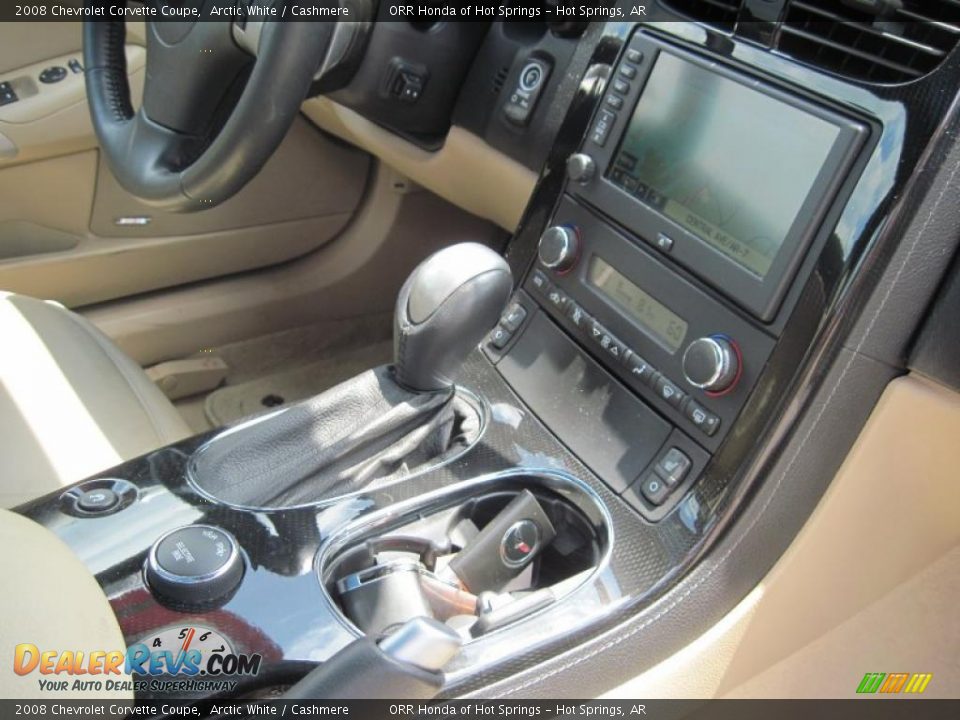2008 Chevrolet Corvette Coupe Arctic White / Cashmere Photo #16