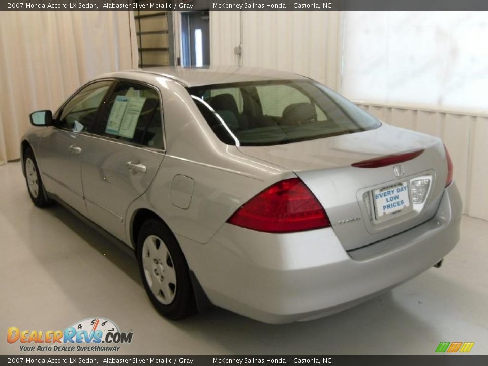 2007 Honda Accord LX Sedan Alabaster Silver Metallic / Gray Photo #2