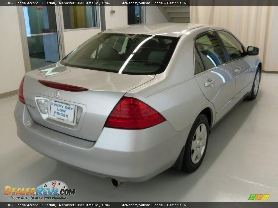 2007 Honda Accord LX Sedan Alabaster Silver Metallic / Gray Photo #4