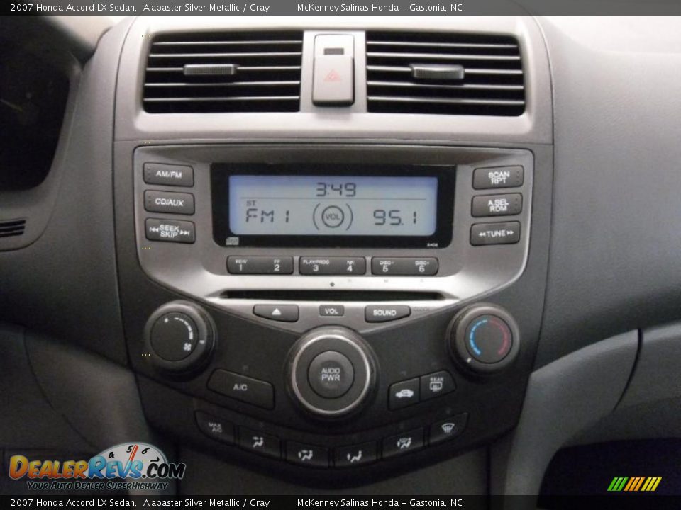 2007 Honda Accord LX Sedan Alabaster Silver Metallic / Gray Photo #11