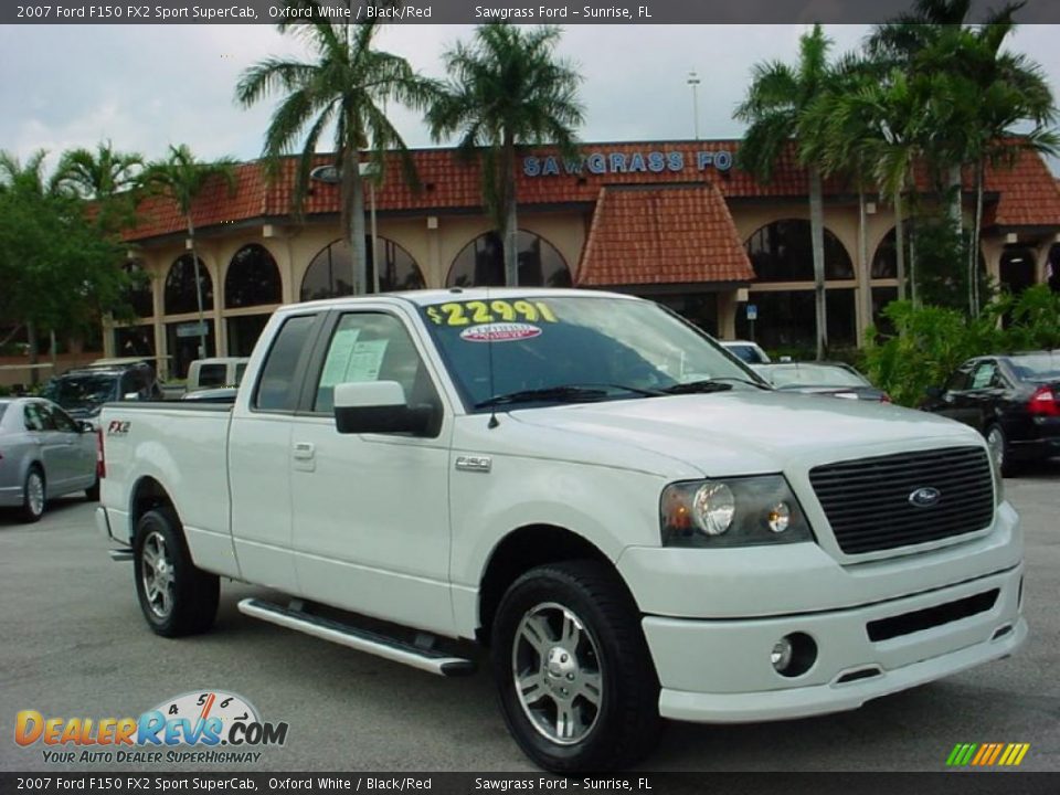 2007 Ford F150 FX2 Sport SuperCab Oxford White / Black/Red Photo #1