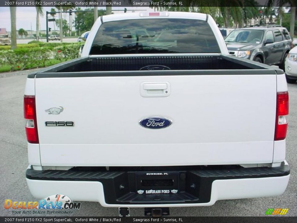 2007 Ford F150 FX2 Sport SuperCab Oxford White / Black/Red Photo #7