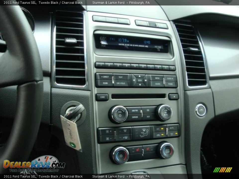 2011 Ford Taurus SEL Tuxedo Black / Charcoal Black Photo #9