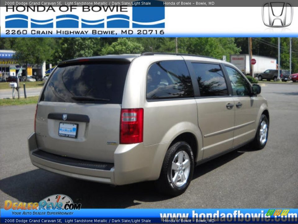 2008 Dodge Grand Caravan SE Light Sandstone Metallic / Dark Slate/Light Shale Photo #3