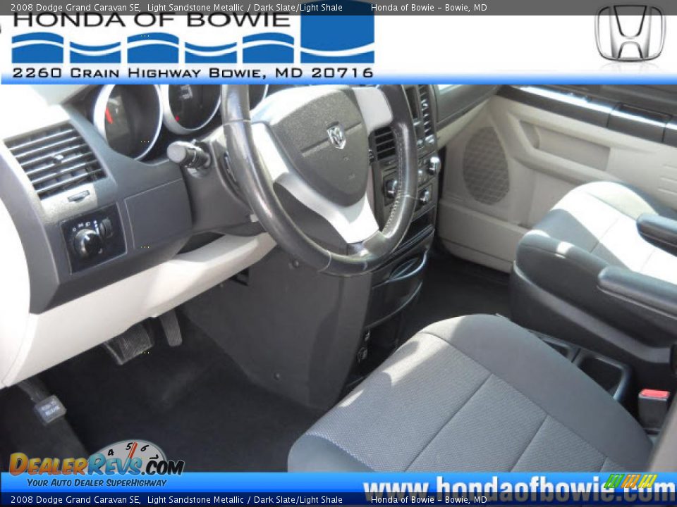 2008 Dodge Grand Caravan SE Light Sandstone Metallic / Dark Slate/Light Shale Photo #10