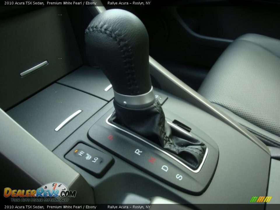 2010 Acura TSX Sedan Premium White Pearl / Ebony Photo #15