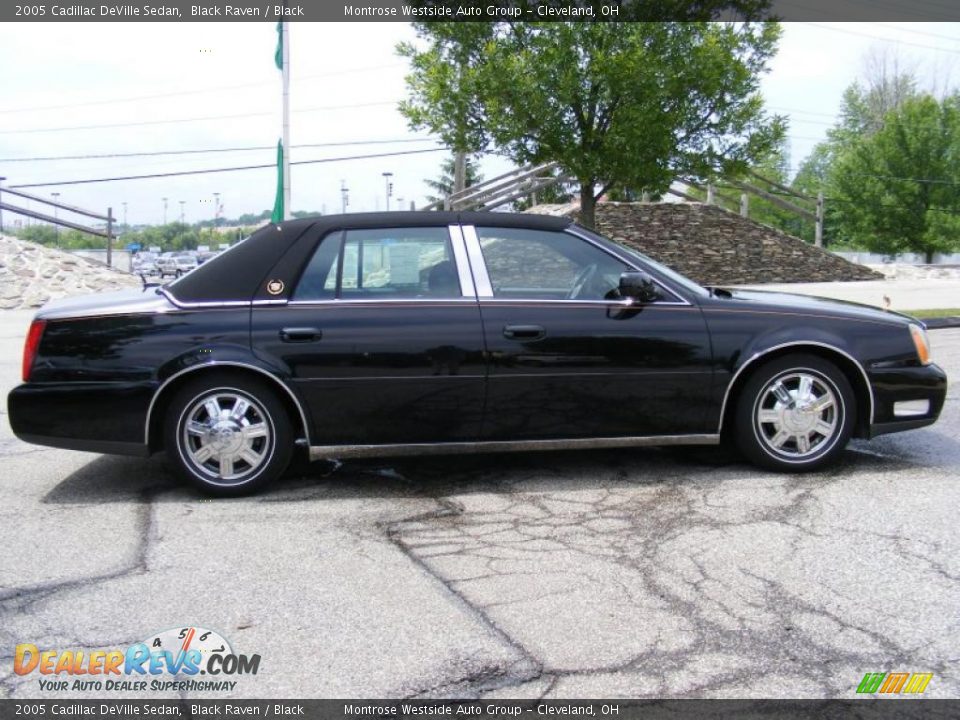 2005 Cadillac DeVille Sedan Black Raven / Black Photo #6