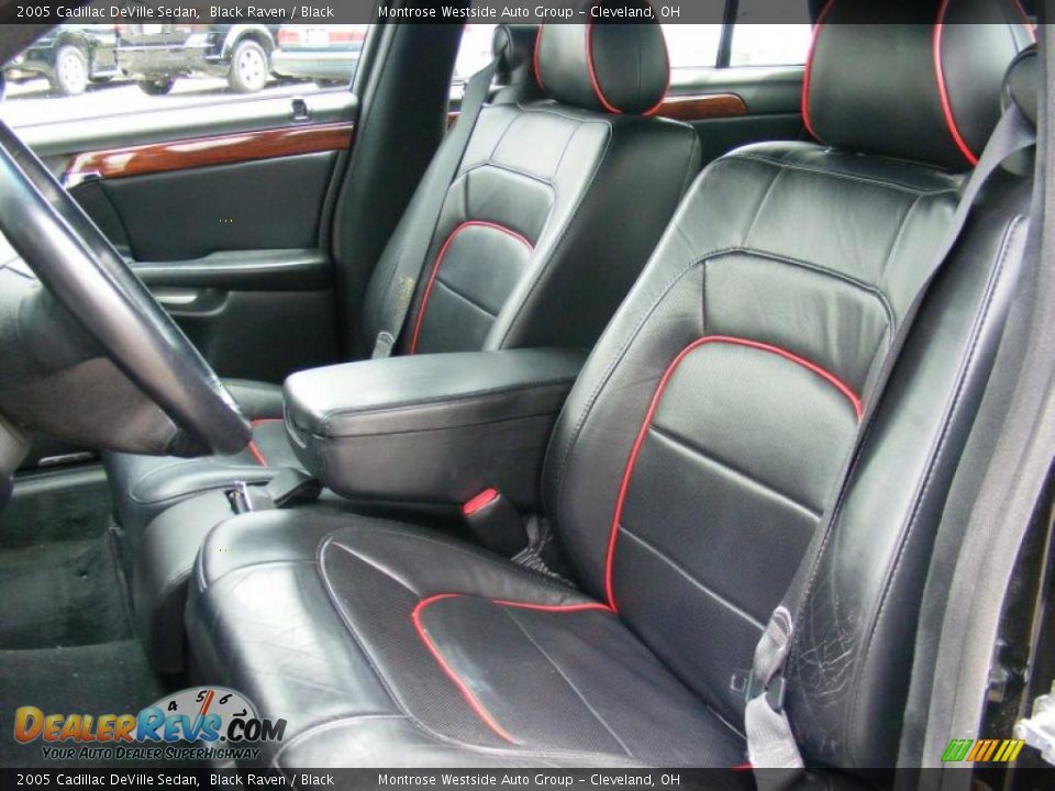 2005 Cadillac DeVille Sedan Black Raven / Black Photo #9
