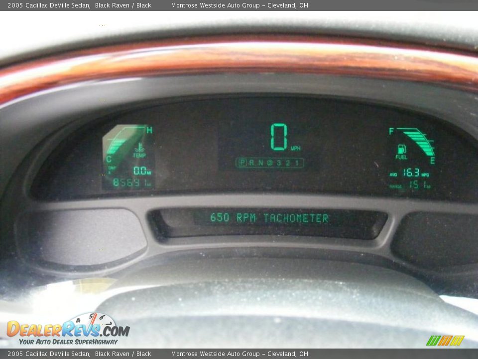 2005 Cadillac DeVille Sedan Black Raven / Black Photo #18