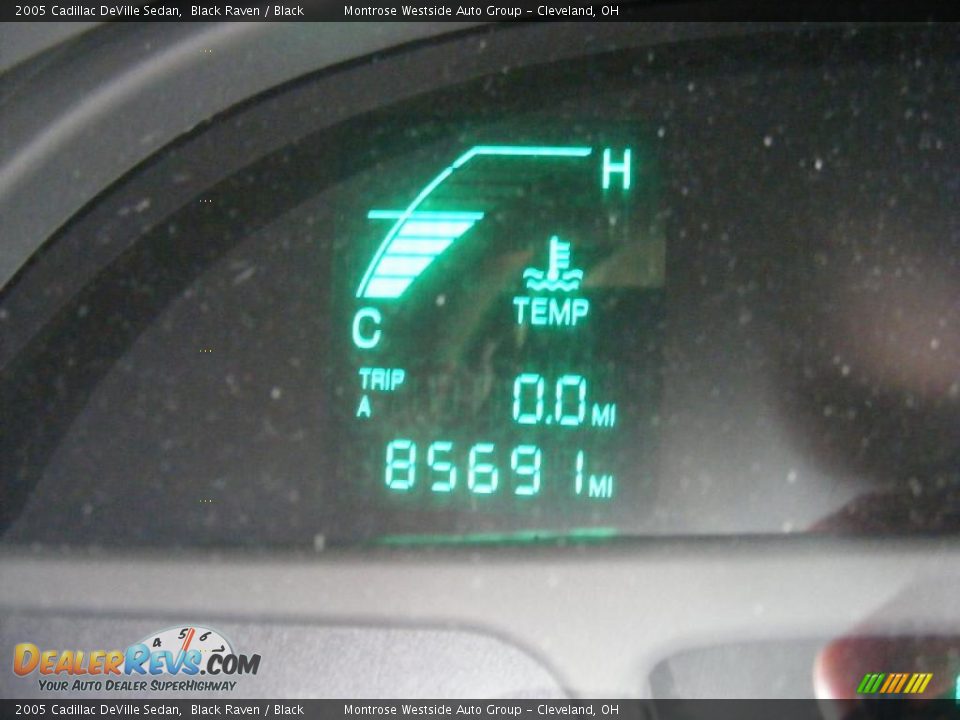 2005 Cadillac DeVille Sedan Black Raven / Black Photo #19