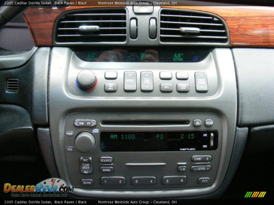 2005 Cadillac DeVille Sedan Black Raven / Black Photo #20
