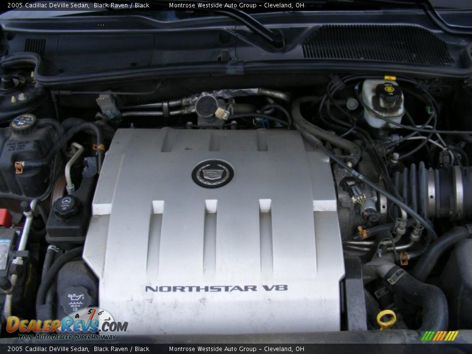 2005 Cadillac DeVille Sedan Black Raven / Black Photo #29