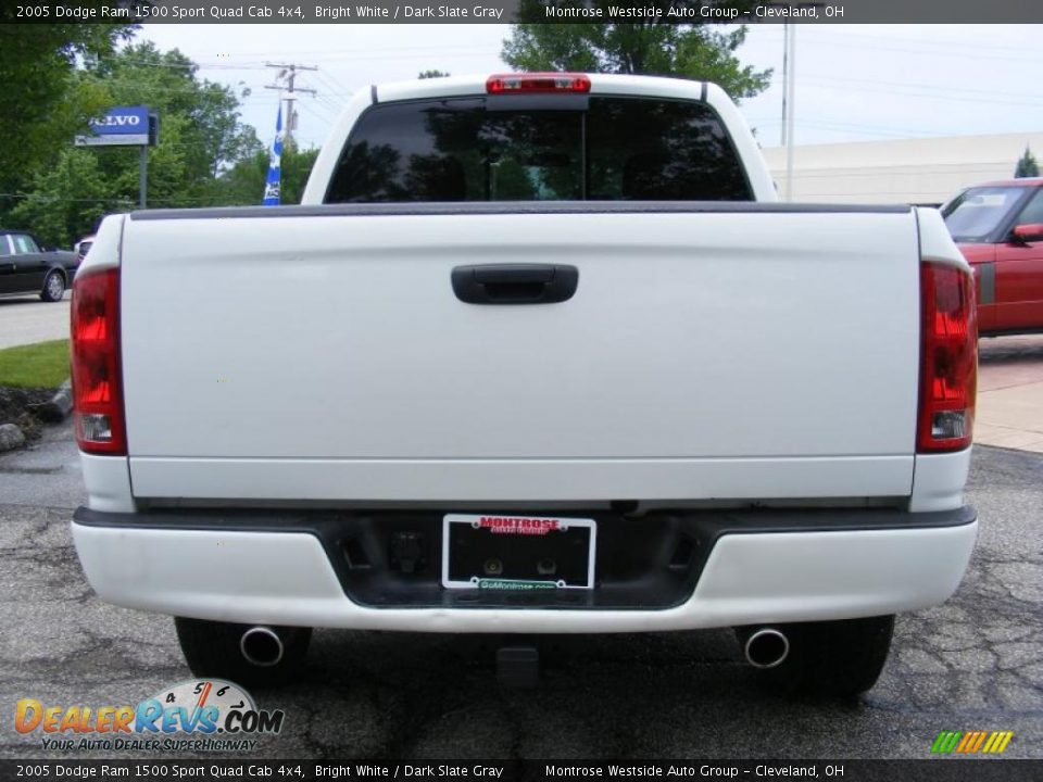 2005 Dodge Ram 1500 Sport Quad Cab 4x4 Bright White / Dark Slate Gray Photo #4