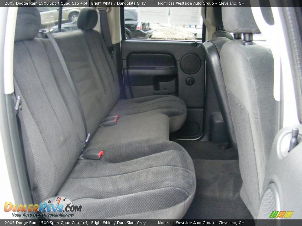 2005 Dodge Ram 1500 Sport Quad Cab 4x4 Bright White / Dark Slate Gray Photo #12