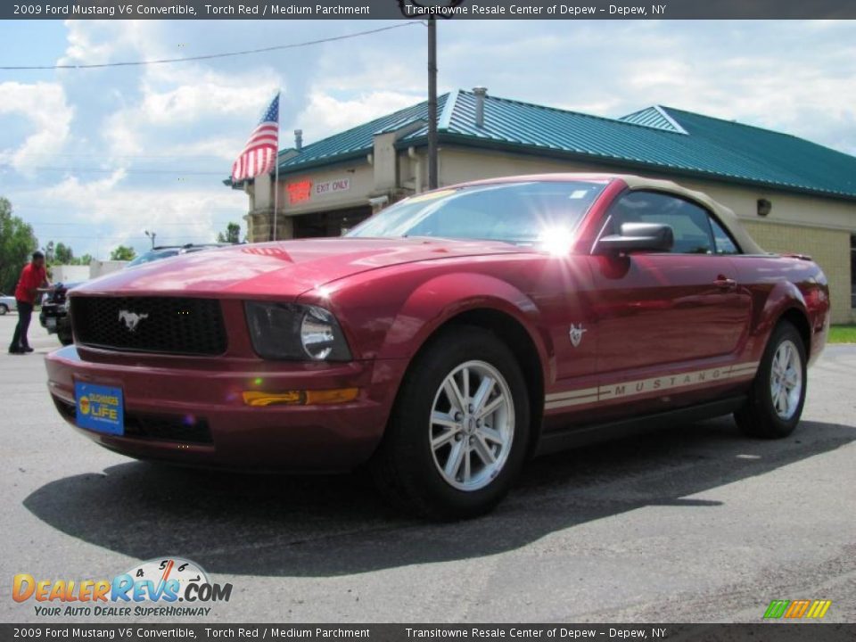 2009 Ford Mustang V6 Convertible Torch Red / Medium Parchment Photo #1