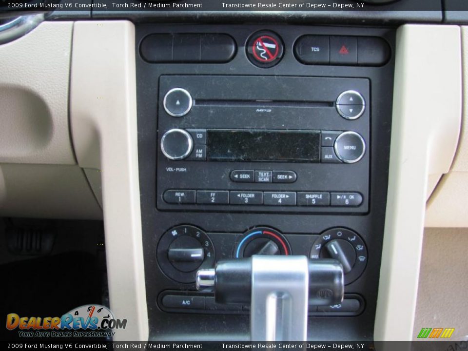 2009 Ford Mustang V6 Convertible Torch Red / Medium Parchment Photo #5