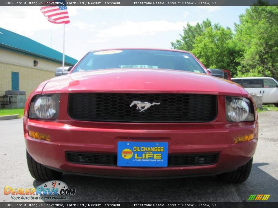 2009 Ford Mustang V6 Convertible Torch Red / Medium Parchment Photo #8