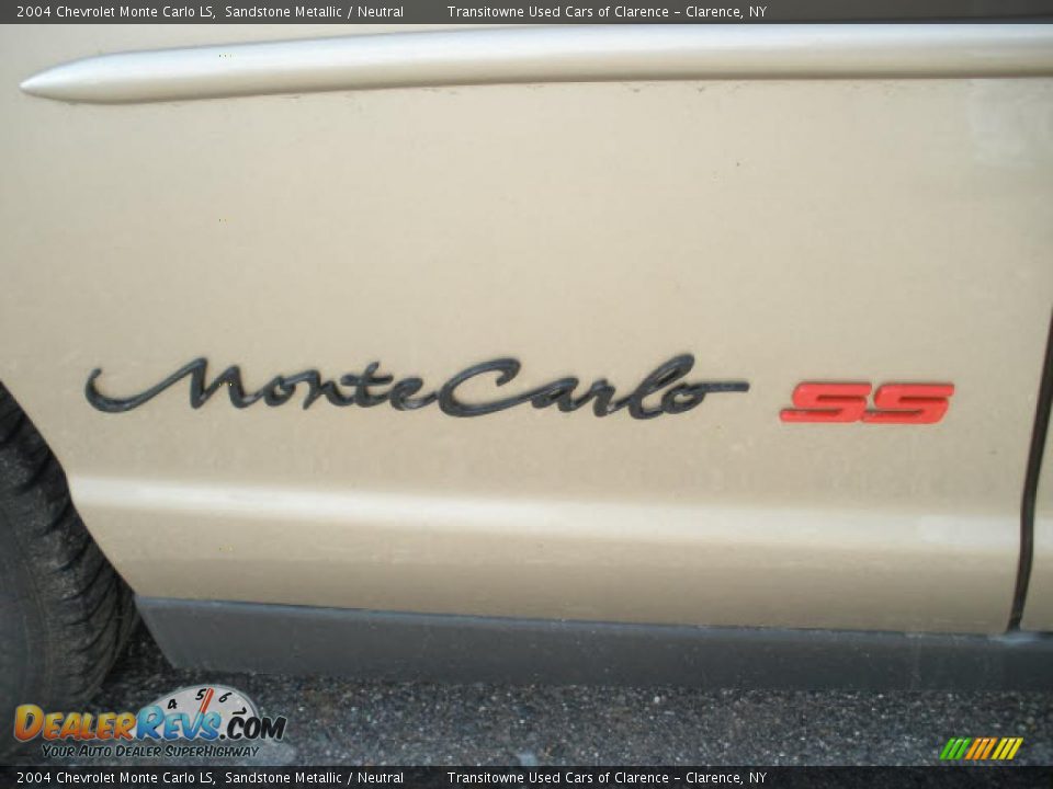 2004 Chevrolet Monte Carlo LS Sandstone Metallic / Neutral Photo #8