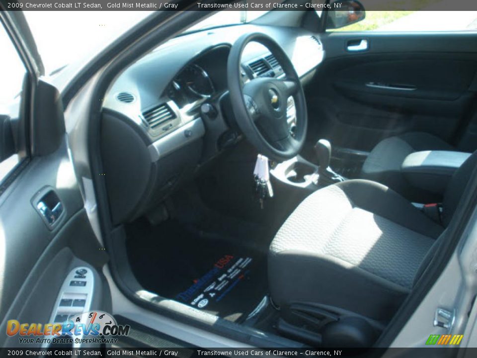 2009 Chevrolet Cobalt LT Sedan Gold Mist Metallic / Gray Photo #2