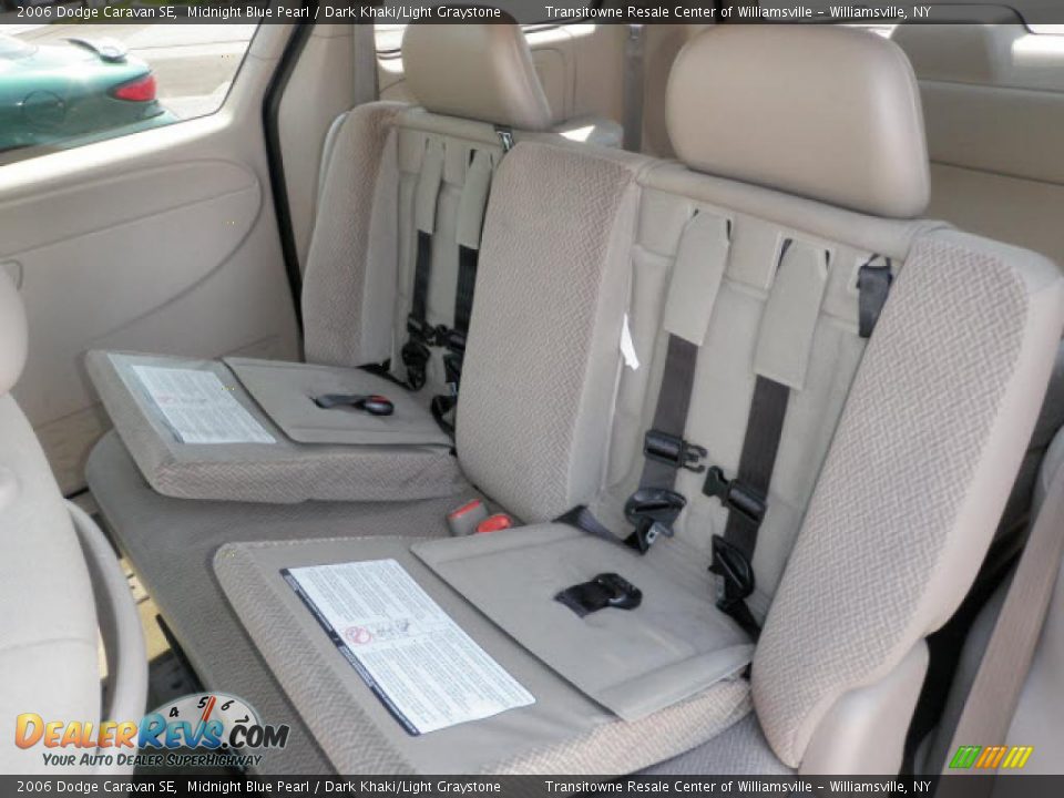2006 Dodge Caravan SE Midnight Blue Pearl / Dark Khaki/Light Graystone Photo #9