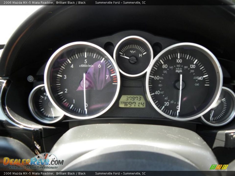 2006 Mazda MX-5 Miata Roadster Brilliant Black / Black Photo #17