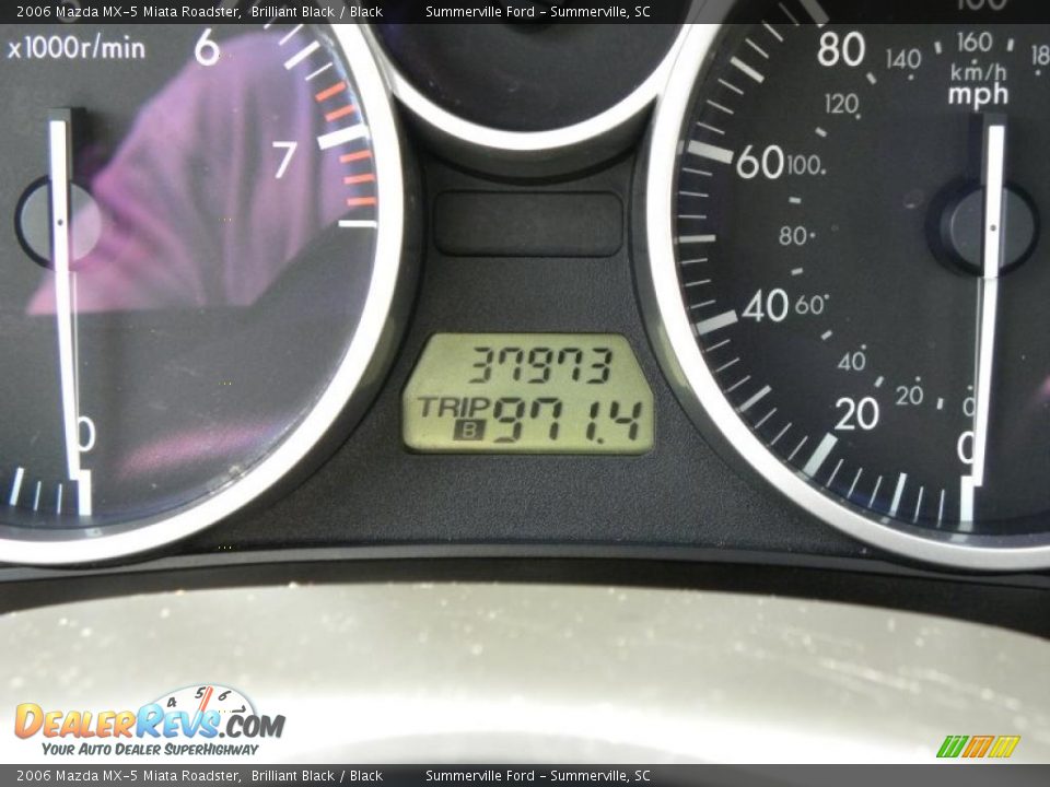 2006 Mazda MX-5 Miata Roadster Brilliant Black / Black Photo #18