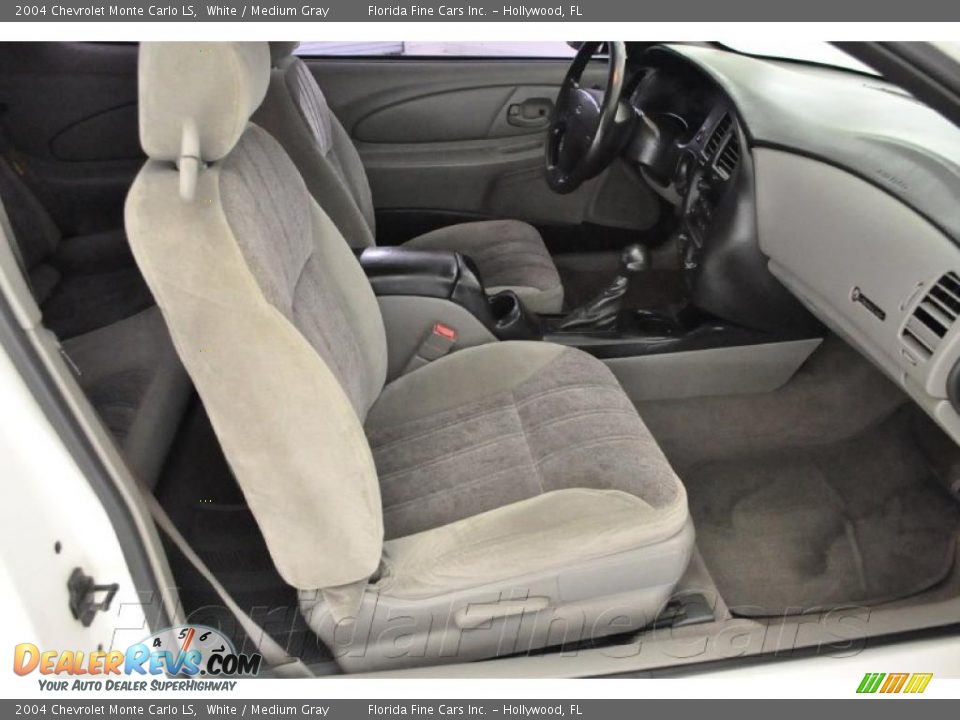 2004 Chevrolet Monte Carlo LS White / Medium Gray Photo #13