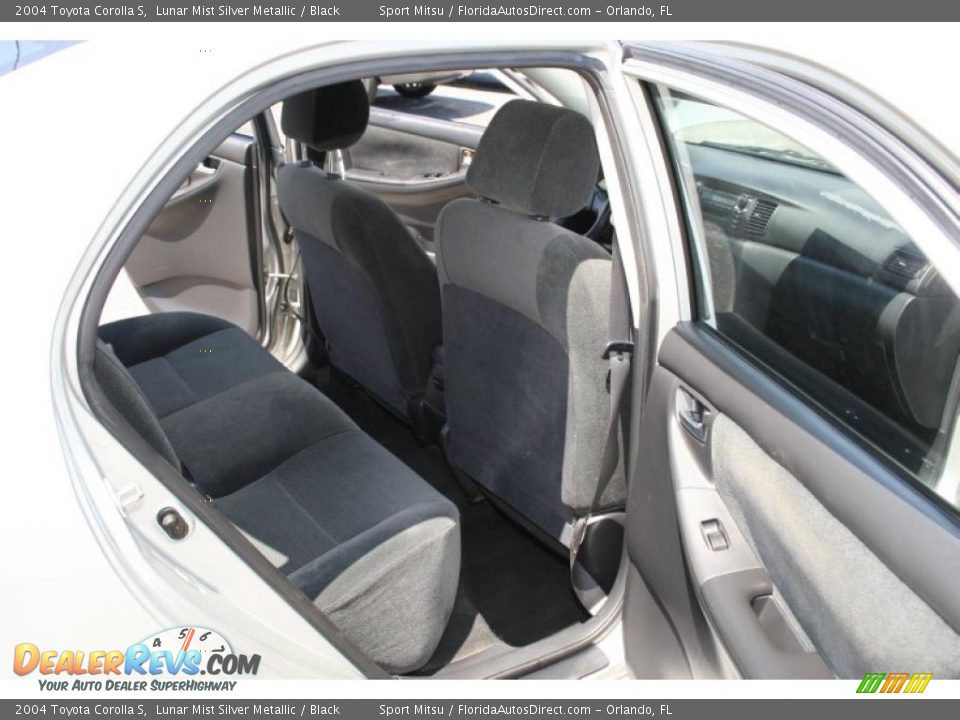 2004 Toyota Corolla S Lunar Mist Silver Metallic / Black Photo #11