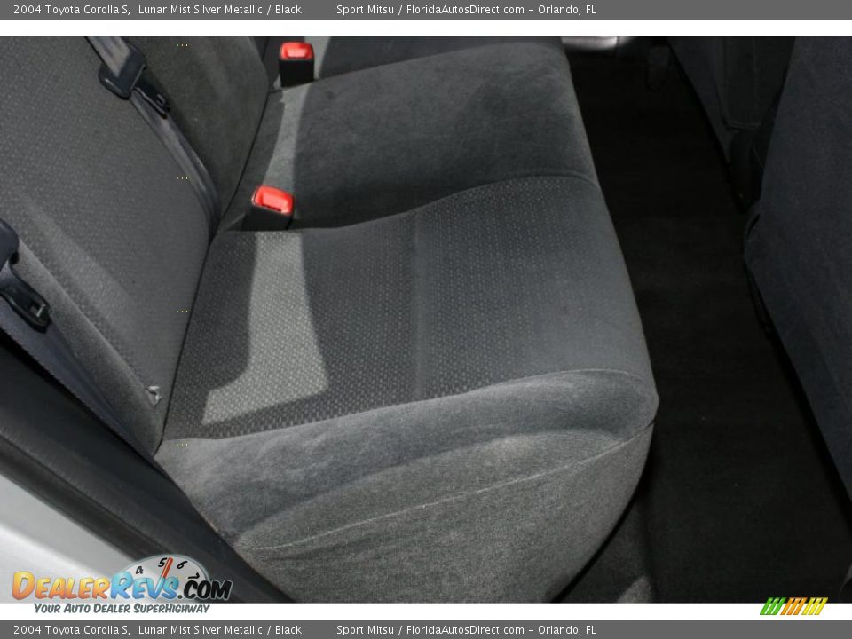 2004 Toyota Corolla S Lunar Mist Silver Metallic / Black Photo #18