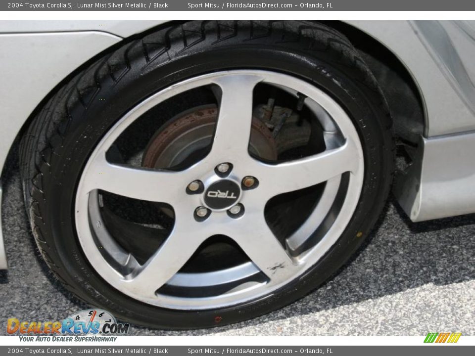 2004 Toyota Corolla S Lunar Mist Silver Metallic / Black Photo #30